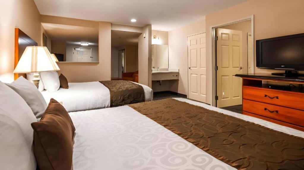 Best Western Plus Twin View Inn And Suites Redding Exterior foto