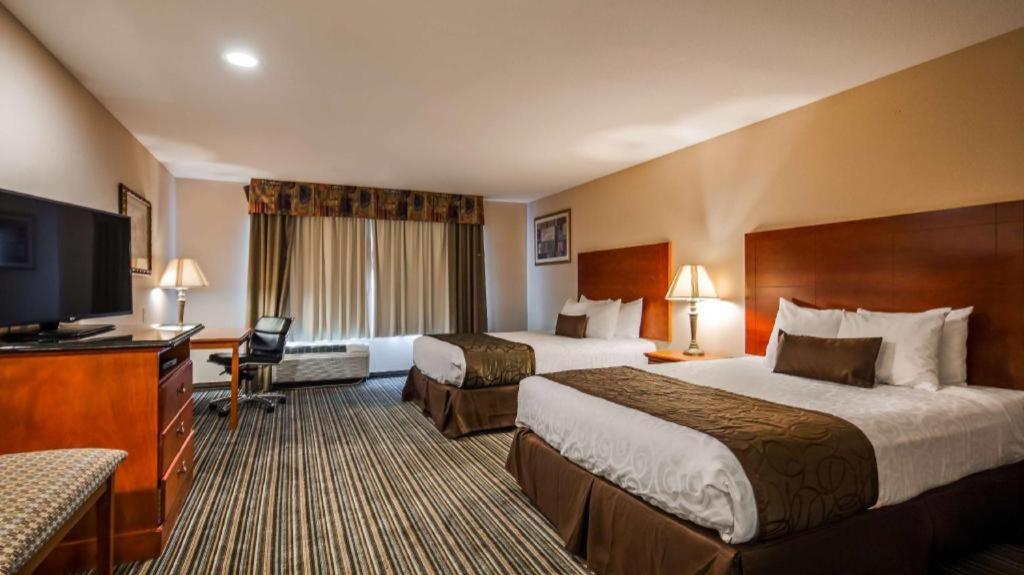 Best Western Plus Twin View Inn And Suites Redding Exterior foto