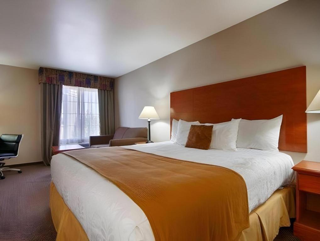Best Western Plus Twin View Inn And Suites Redding Exterior foto